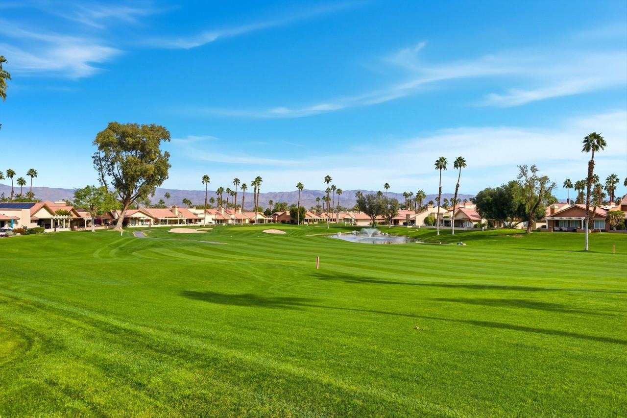 42402 Sand Dune Dr - Photo 4 of 33