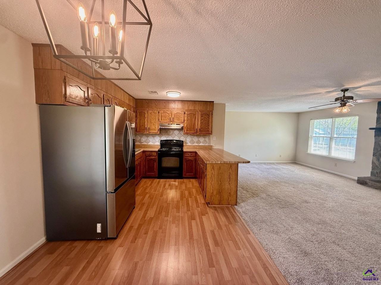 104 Water Dr - Photo 5 of 24