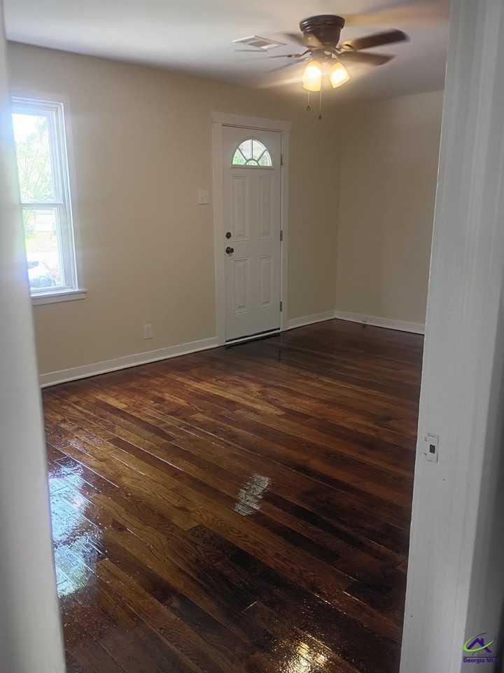 109 Marshall Dr - Photo 6 of 6