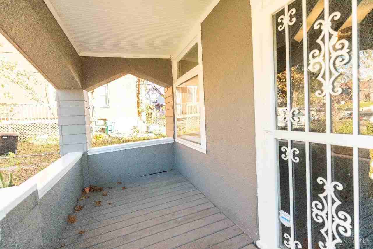 1909 Pogue Ave - Photo 3 of 25