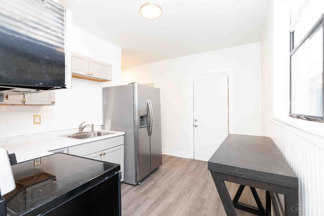 1909 Pogue Ave - Photo 5 of 25