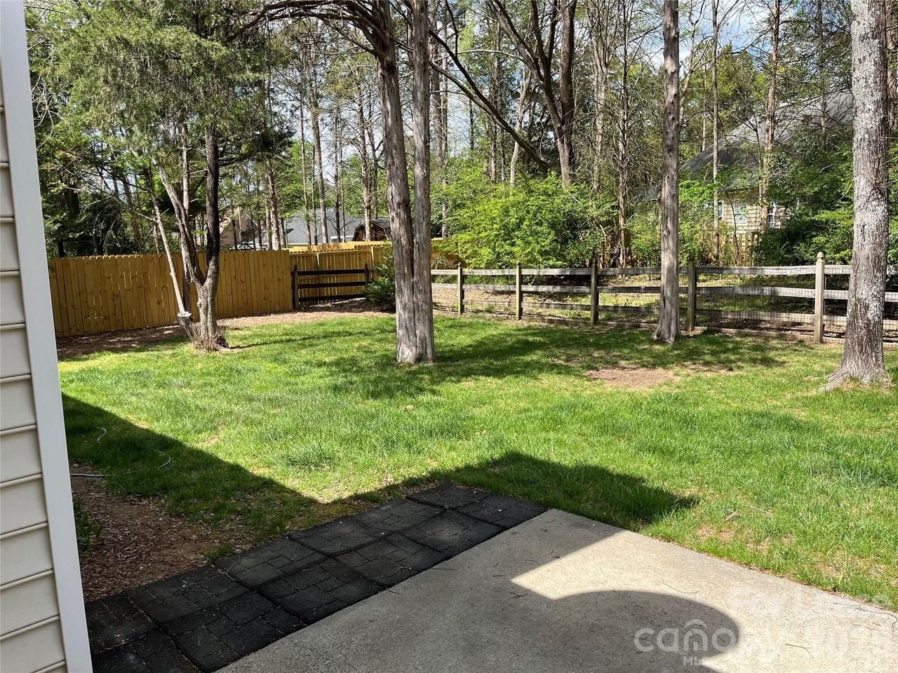 3415 Arboretum Vw - Photo 2 of 10