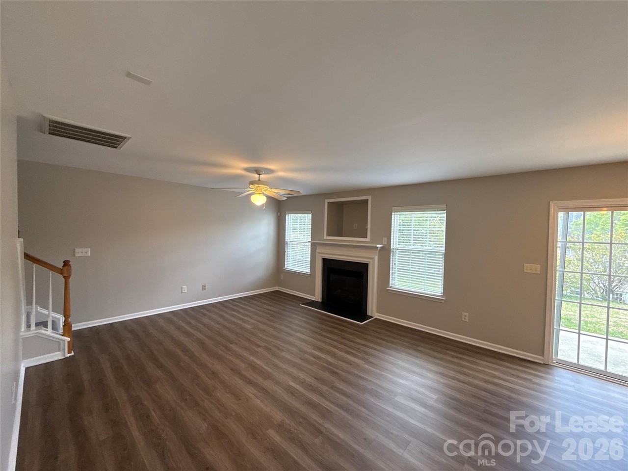 9407 Pepperidge Ave Nw - Photo 4 of 19