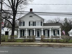 20 Elm Street unit: Apartment - Photo 1 of 1