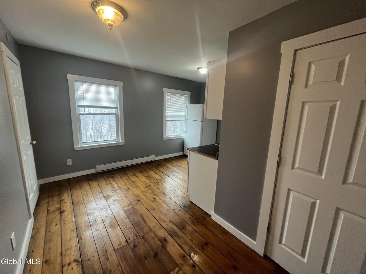 1643 1st St Unit 2 - Photo 2 of 17