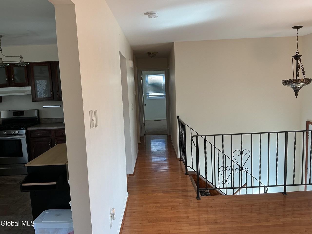 2 Dyer Dr - Photo 7 of 12