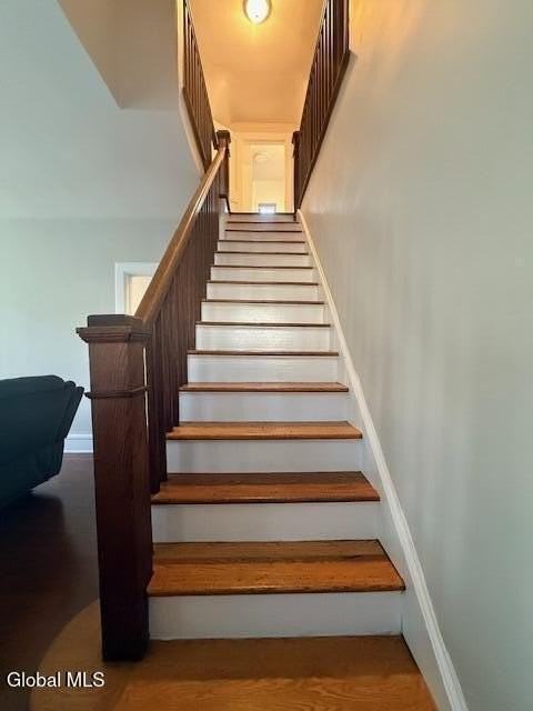 226 N Greenbush Rd - Photo 6 of 50