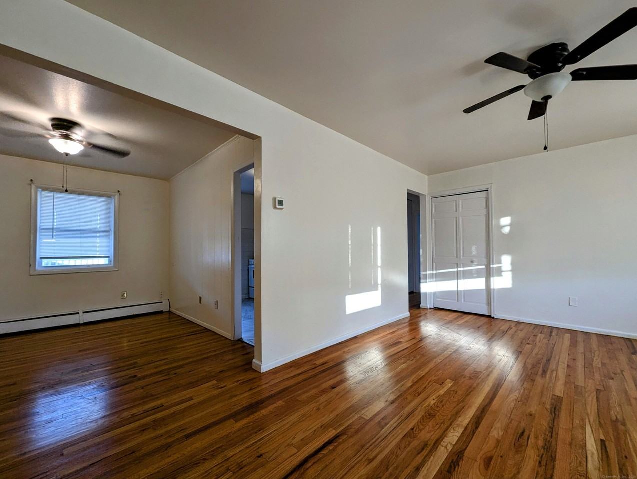 1 Fairview Dr Apt 4 - Photo 6 of 18