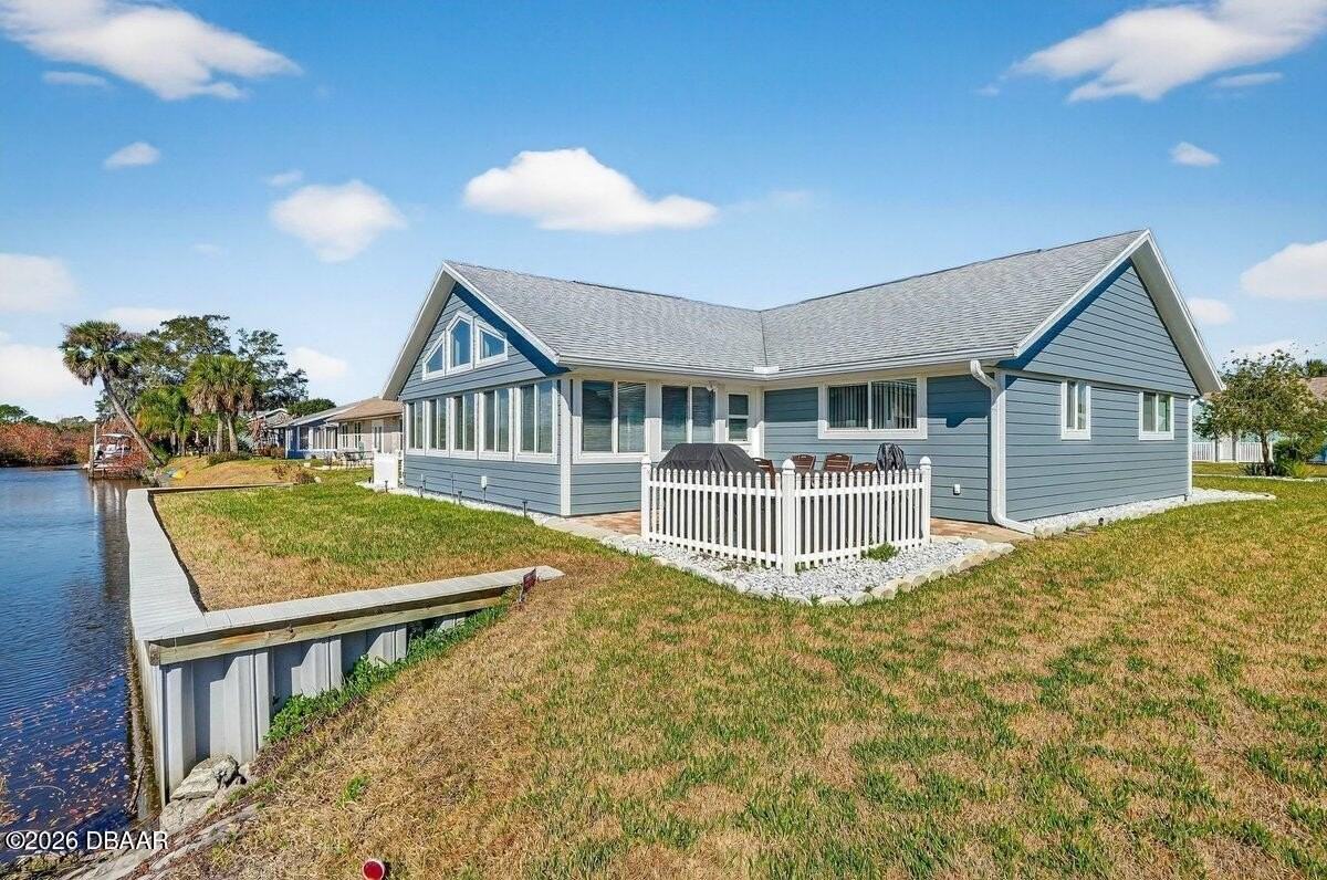 331 Citrus Open Dr - Photo 3 of 49