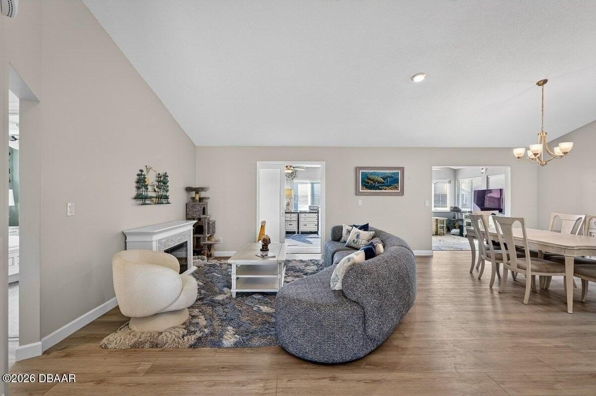 331 Citrus Open Dr - Photo 5 of 49