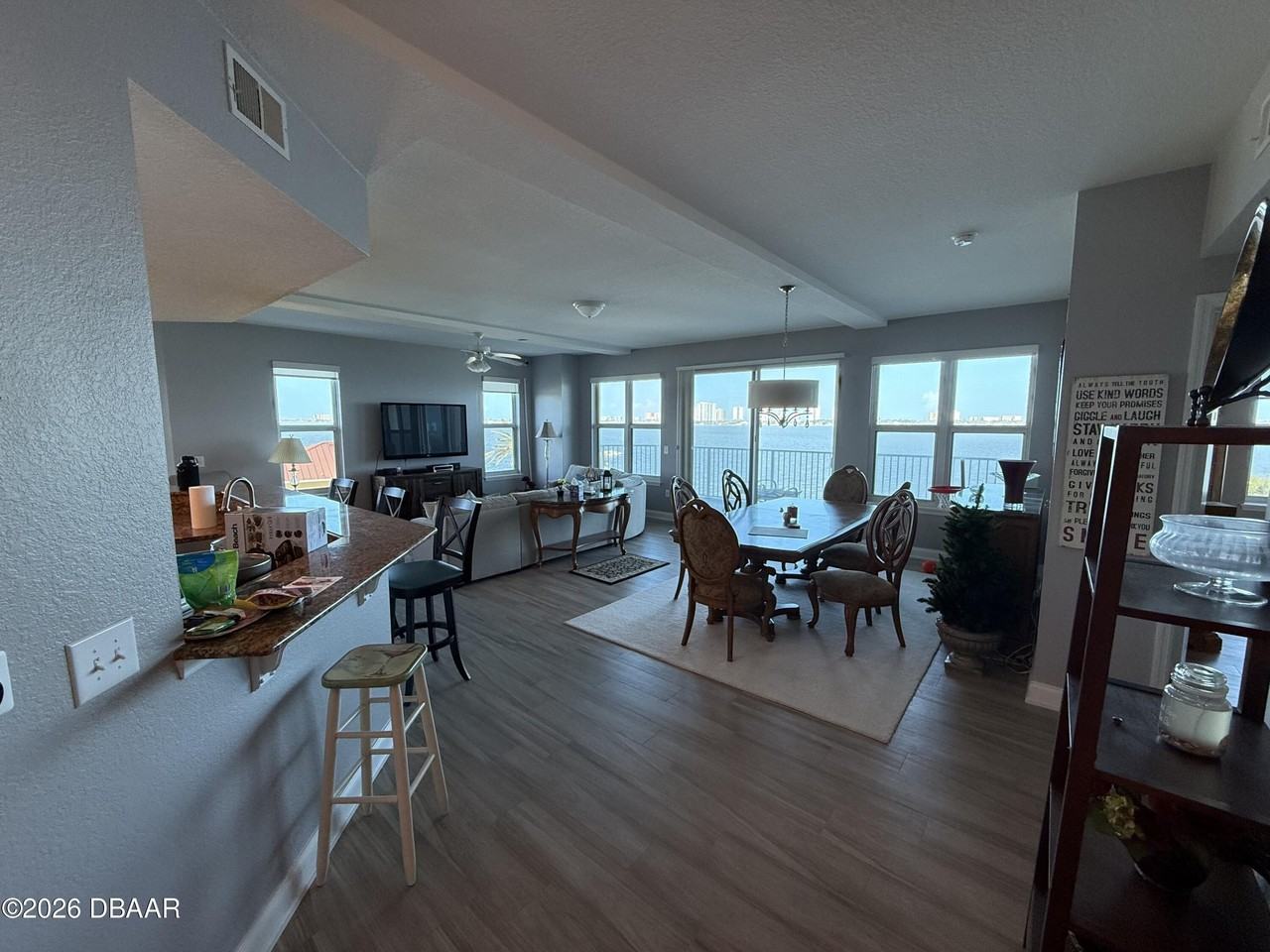 2801 S Ridgewood Ave Unit 409 - Photo 4 of 23