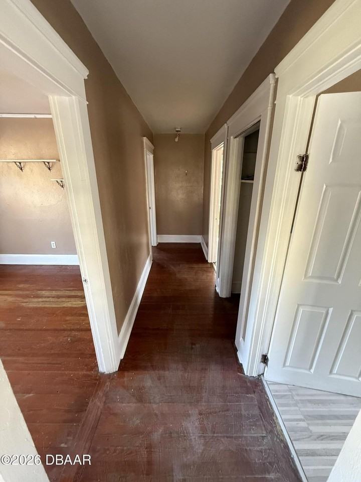 207 Francis Parkman Pl Apt 1 - Photo 5 of 10