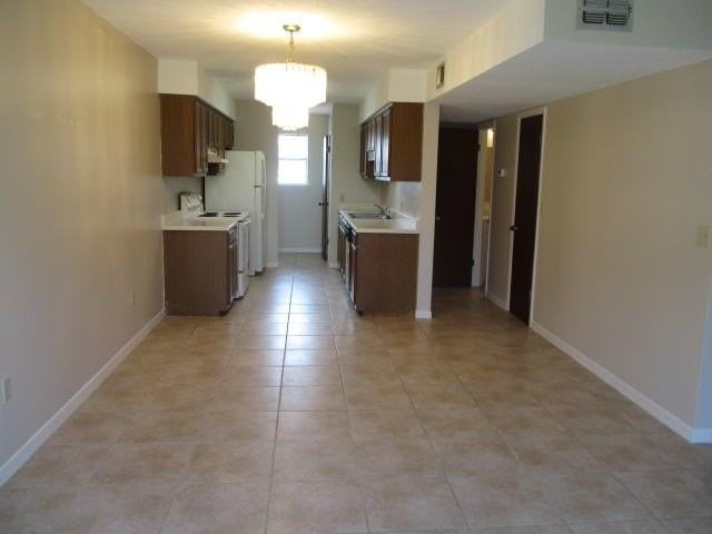 206 Ann Cir Unit 10 - Photo 7 of 23