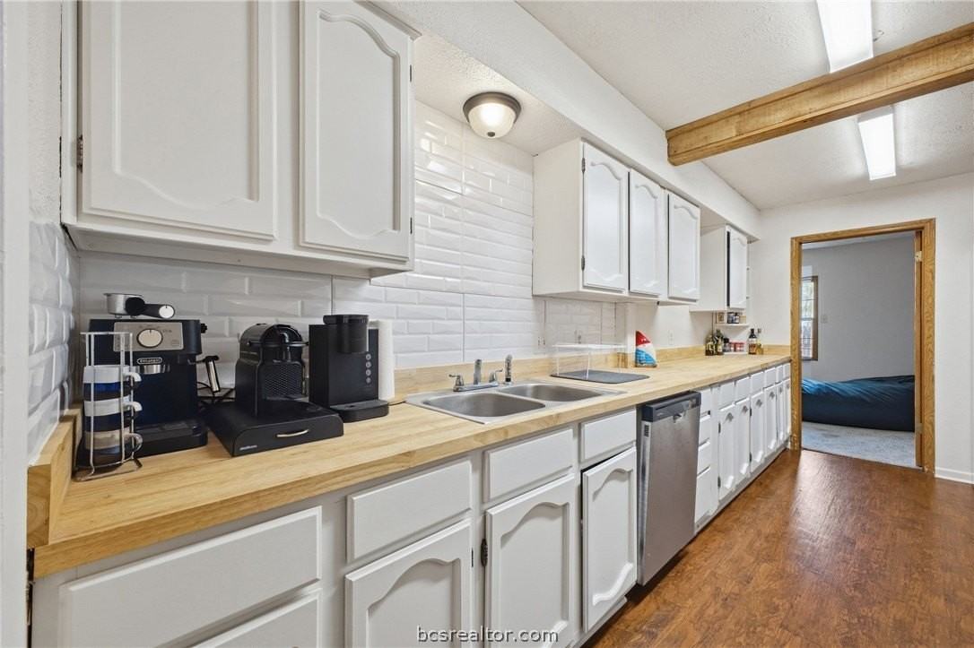 3101 Lodgepole Dr - Photo 6 of 19