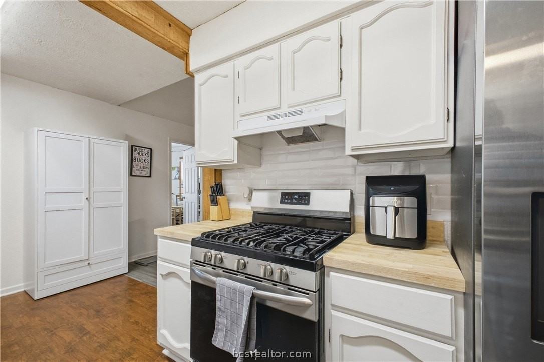 3101 Lodgepole Dr - Photo 7 of 19