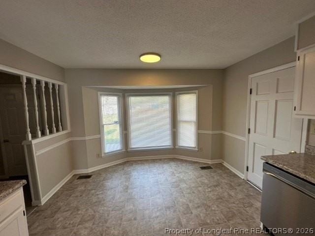 5901 Watercrest Ct - Photo 7 of 23