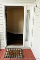 featured image of 349 Waterdown Dr Apt 5 #Apt 5