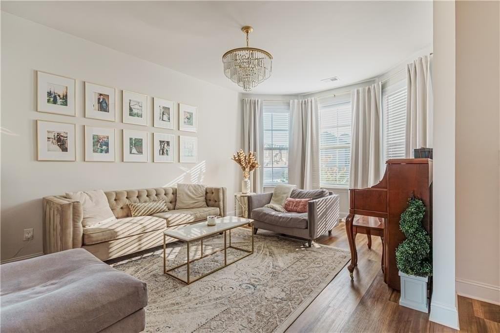 7835 Brewton Creek Dr - Photo 5 of 50