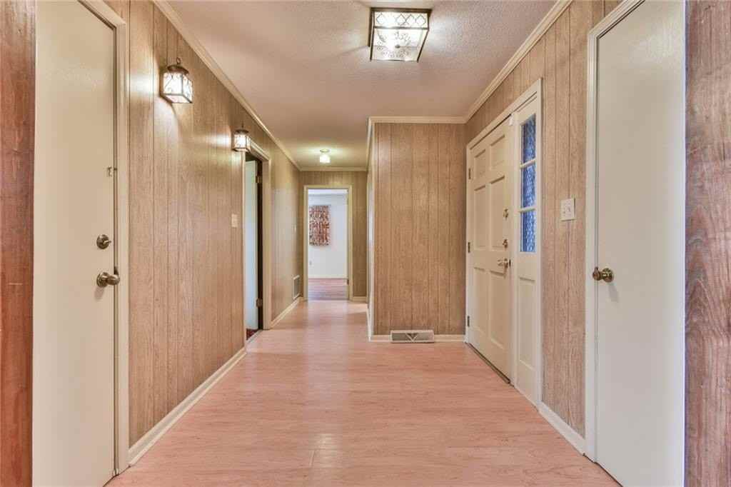 935 Powderbag Creek Rd - Photo 7 of 38