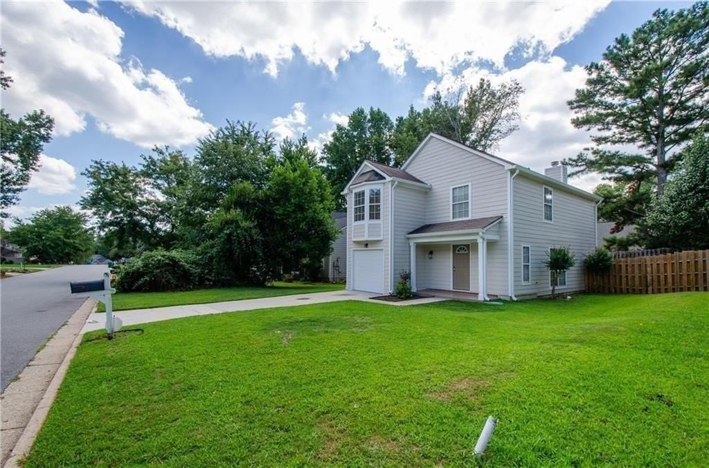 10840 Mortons Xing - Photo 2 of 36