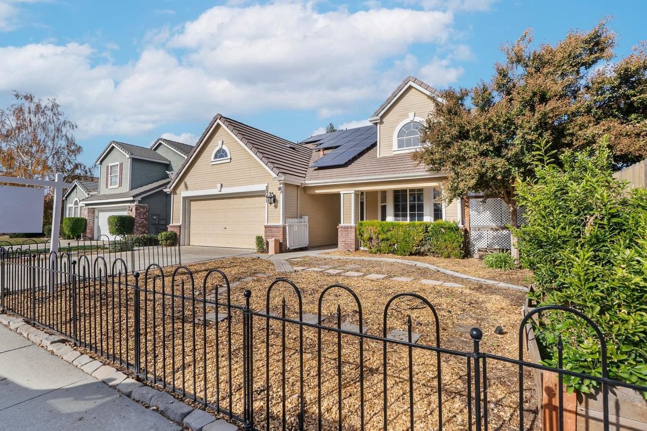 2341 Arthur Nate Haugh Dr #1 - Photo 5 of 50