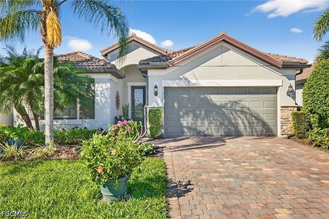 11932 Bourke Pl - Photo 2 of 44