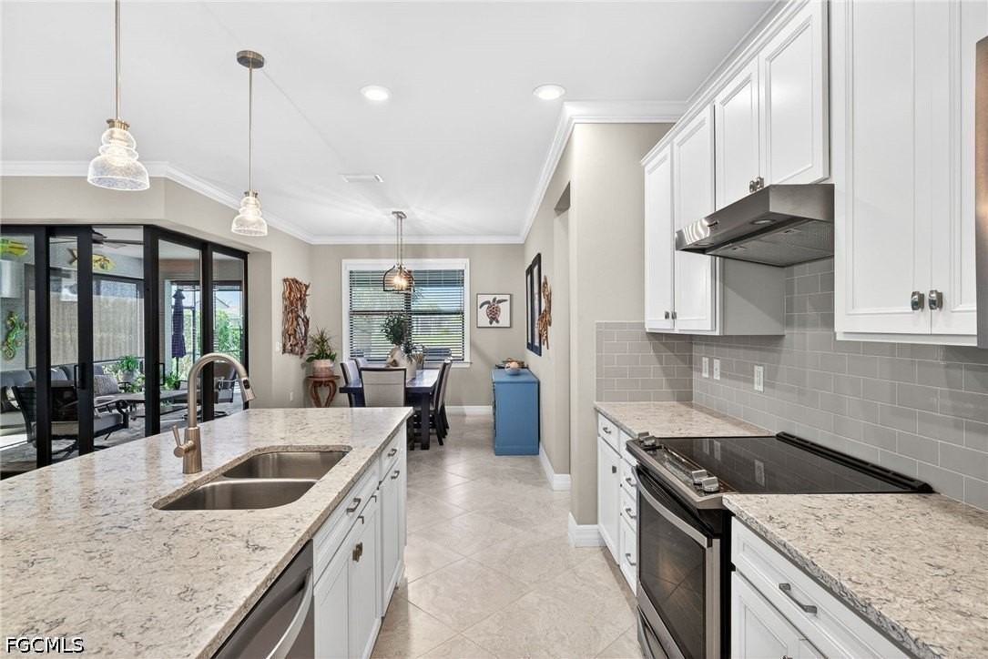 11932 Bourke Pl - Photo 6 of 44