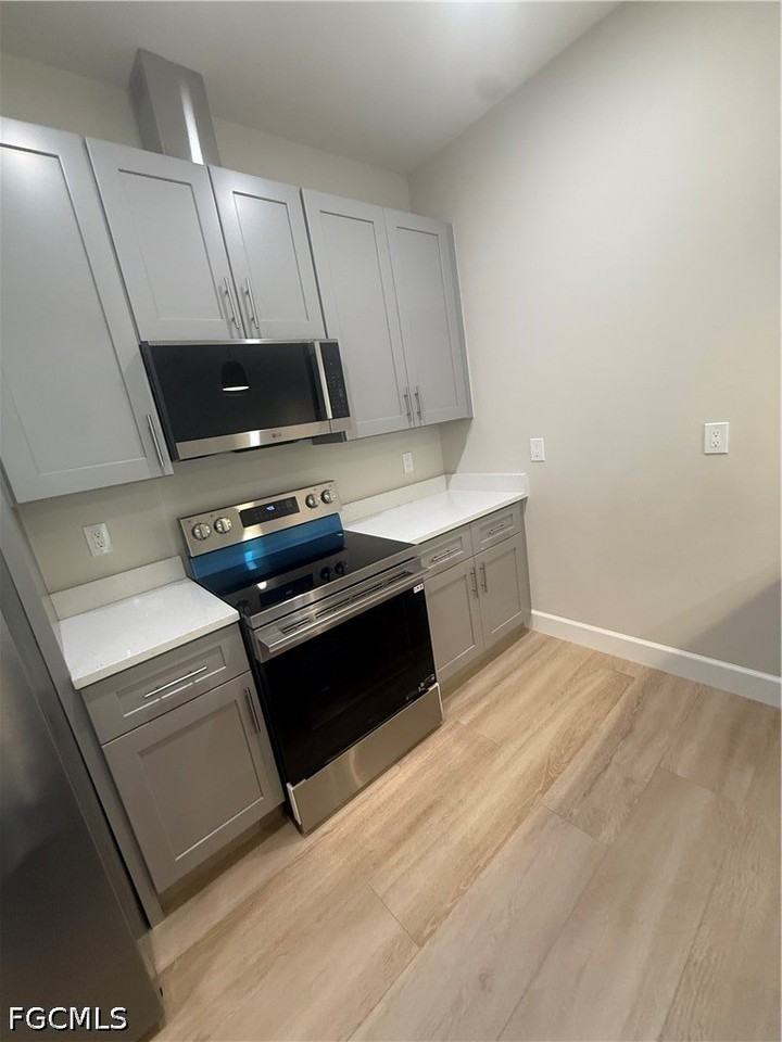 103 Pennfield St - Photo 6 of 21