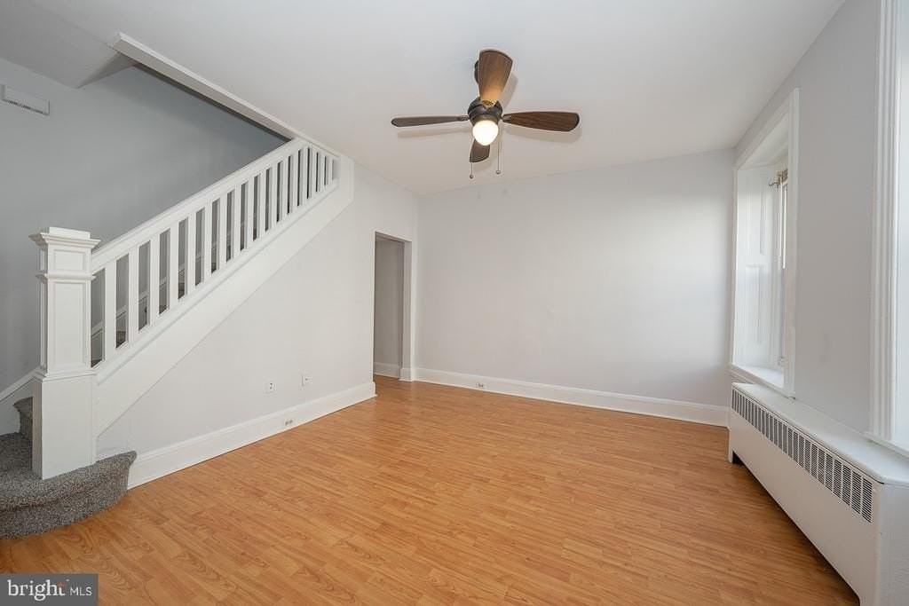 217 Dupont St - Photo 7 of 43