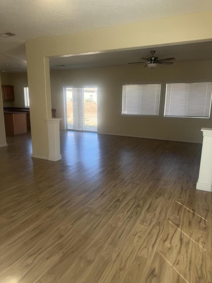 1012 Kiska St Nw - Photo 6 of 6