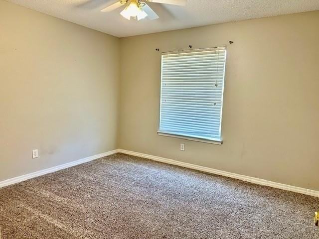 725 Copperfield Dr E - Photo 7 of 10