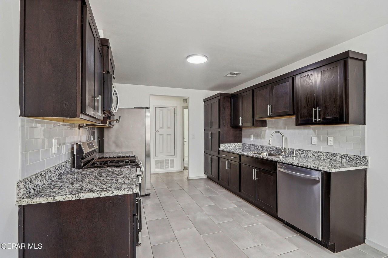 1173 Summer Rain St - Photo 7 of 18