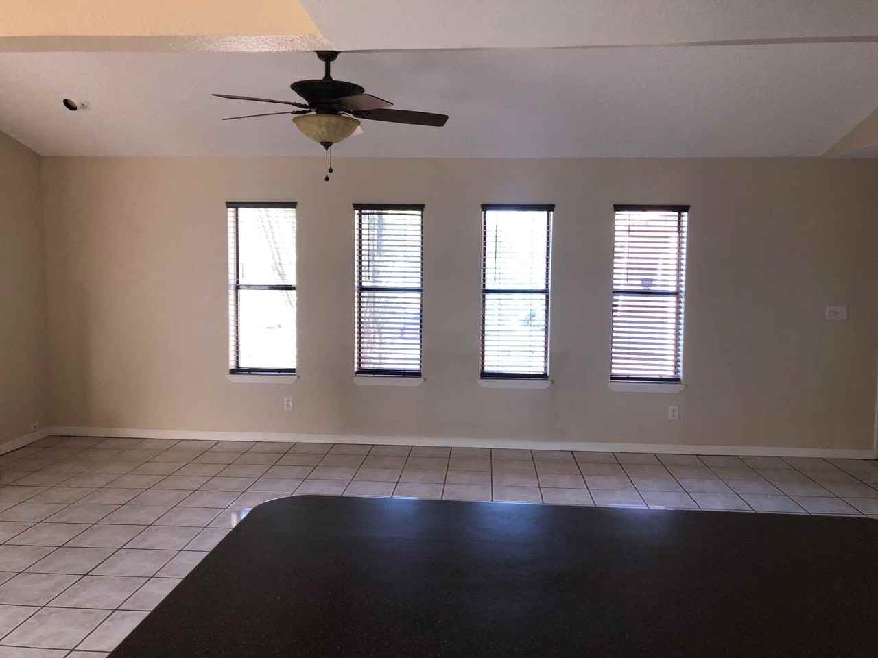 230 Stern Dr - Photo 4 of 27