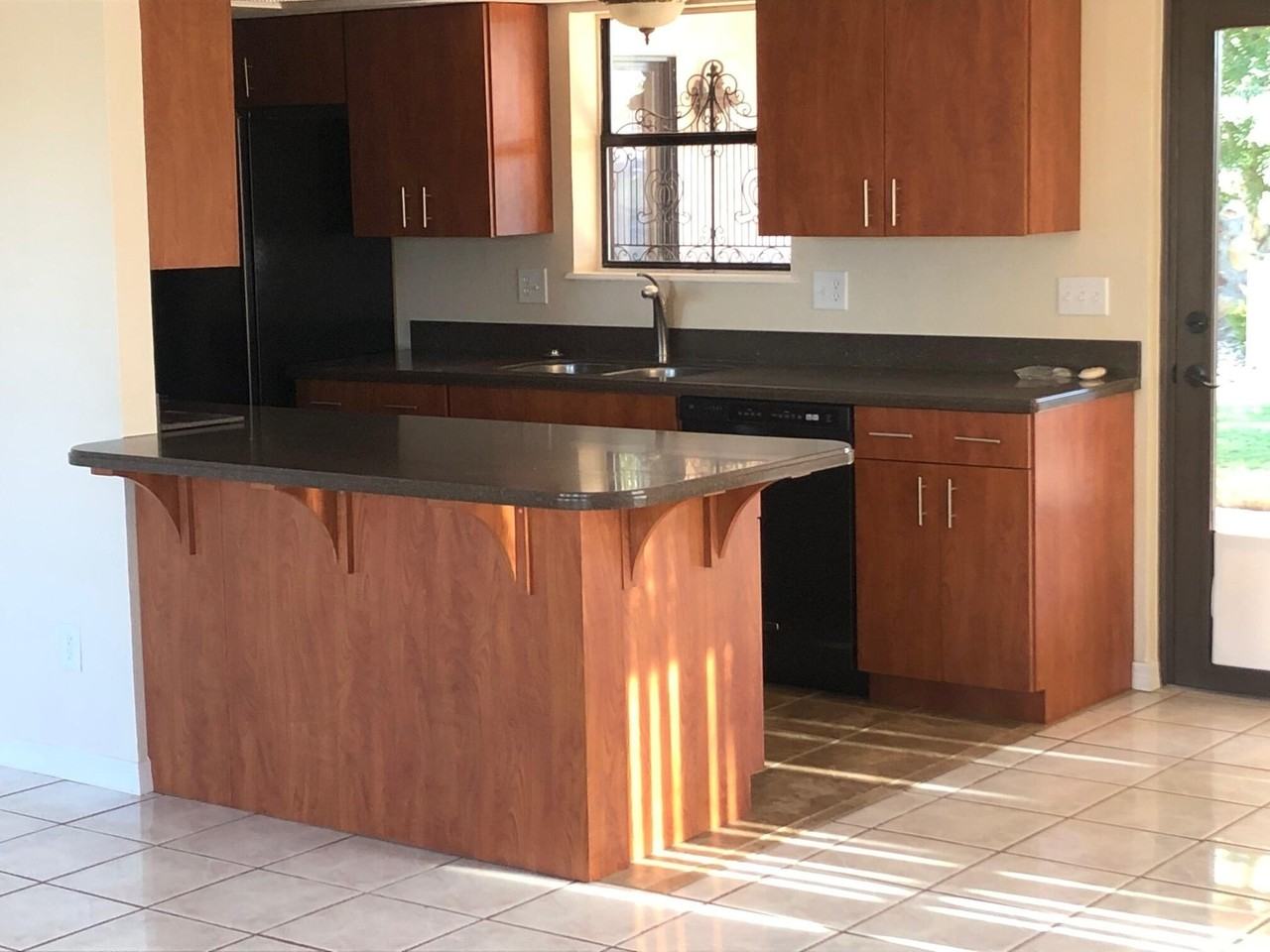 230 Stern Dr - Photo 7 of 27