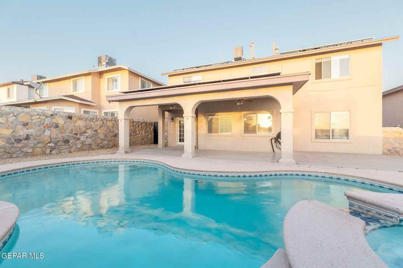 7037 Luz De Espejo Dr - Photo 5 of 32