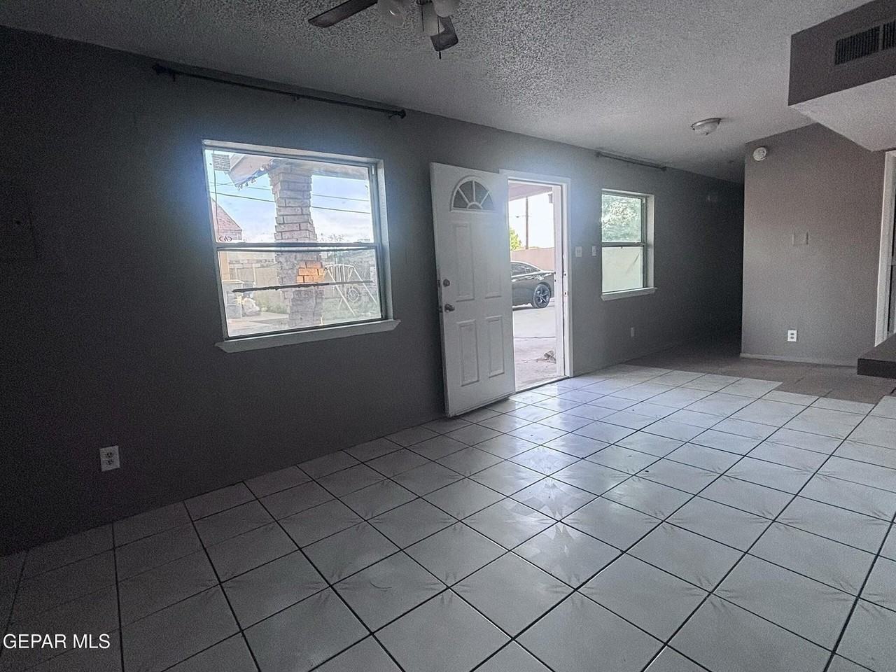 7952 San Jose Rd Unit B - Photo 5 of 10