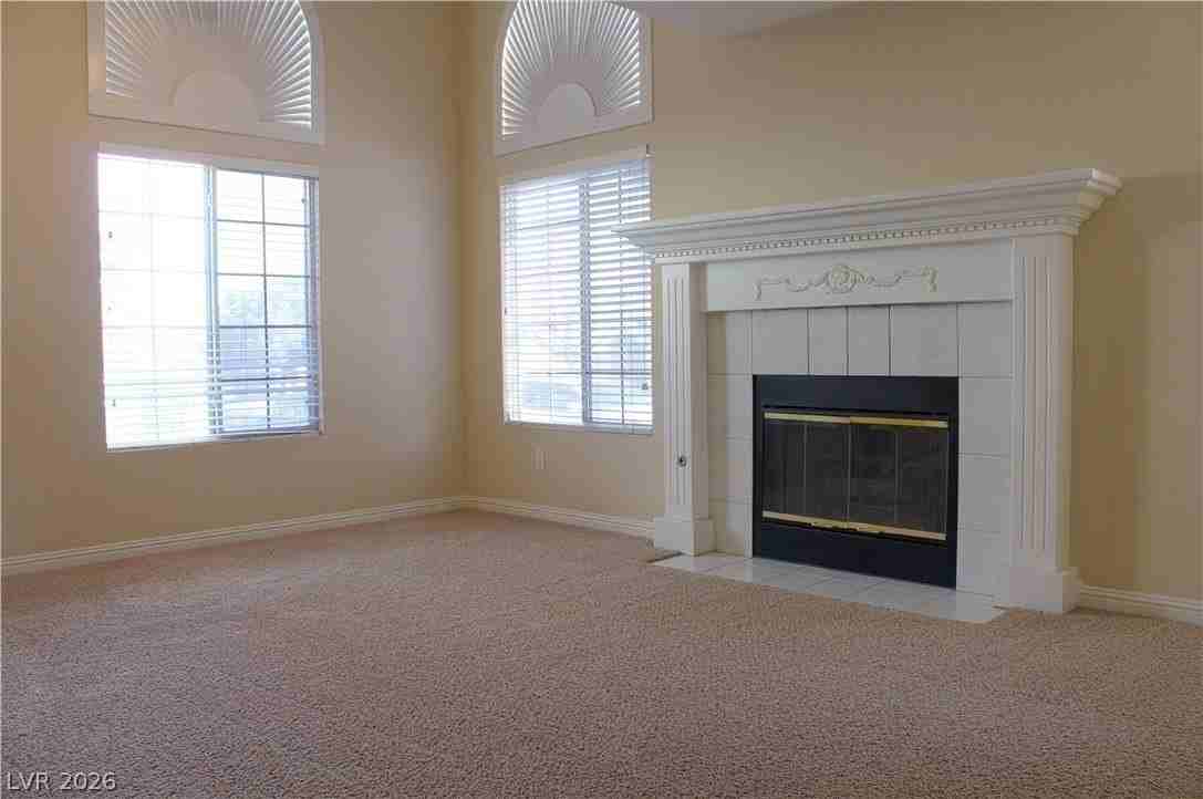 205 Winnsboro St - Photo 5 of 13