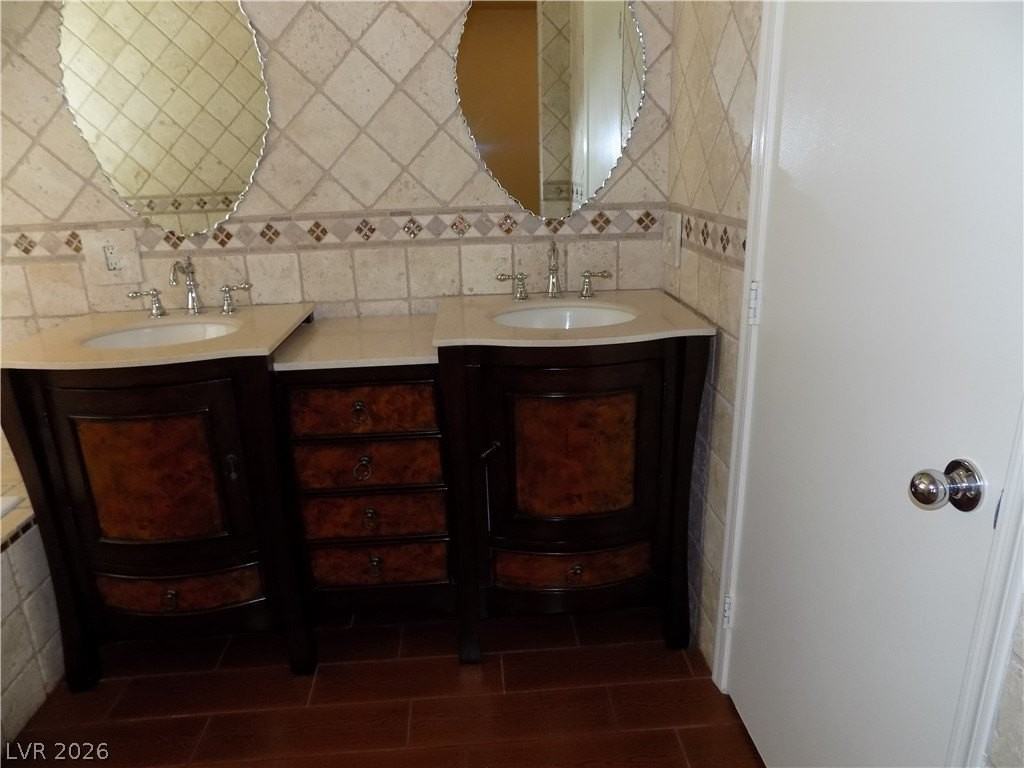 300 Magnolia Arbor St - Photo 7 of 8