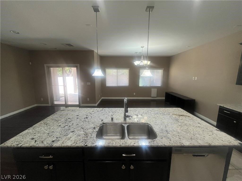 8461 Blacktip Ave - Photo 7 of 31