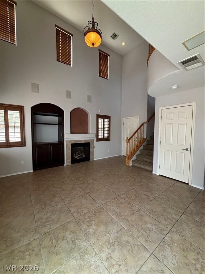 10392 Lady Angela St - Photo 2 of 24