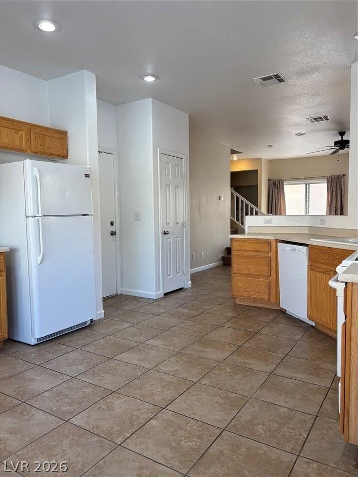 9911 Wingate Creek Ct - Photo 6 of 24