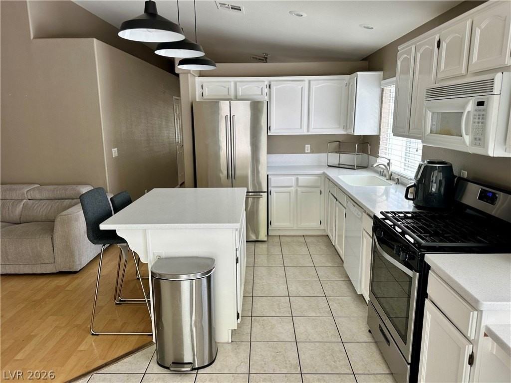 1837 Vista Pointe Ave - Photo 6 of 12