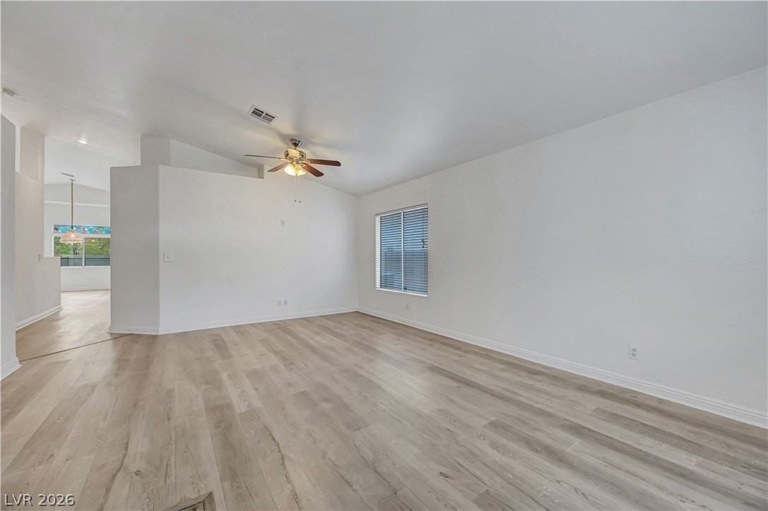 7213 Elite Ct - Photo 5 of 49