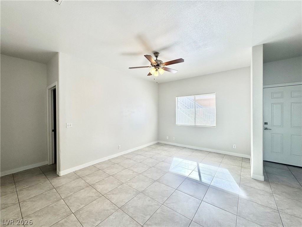 1835 E Calvada Blvd #1 - Photo 4 of 13