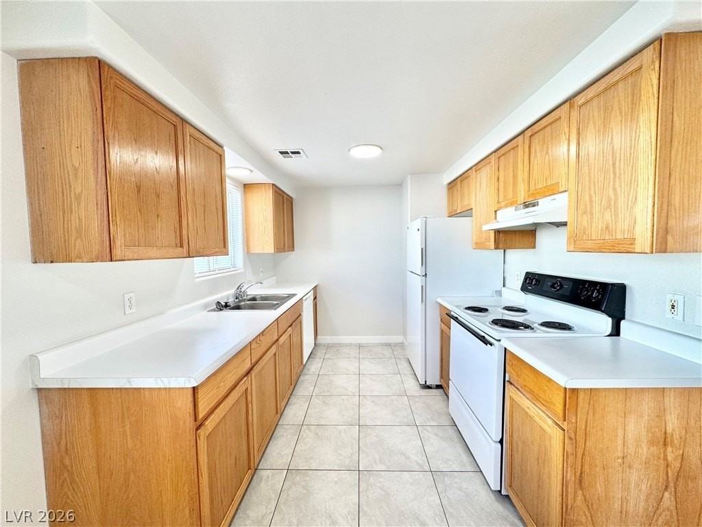 1835 E Calvada Blvd #1 - Photo 6 of 13