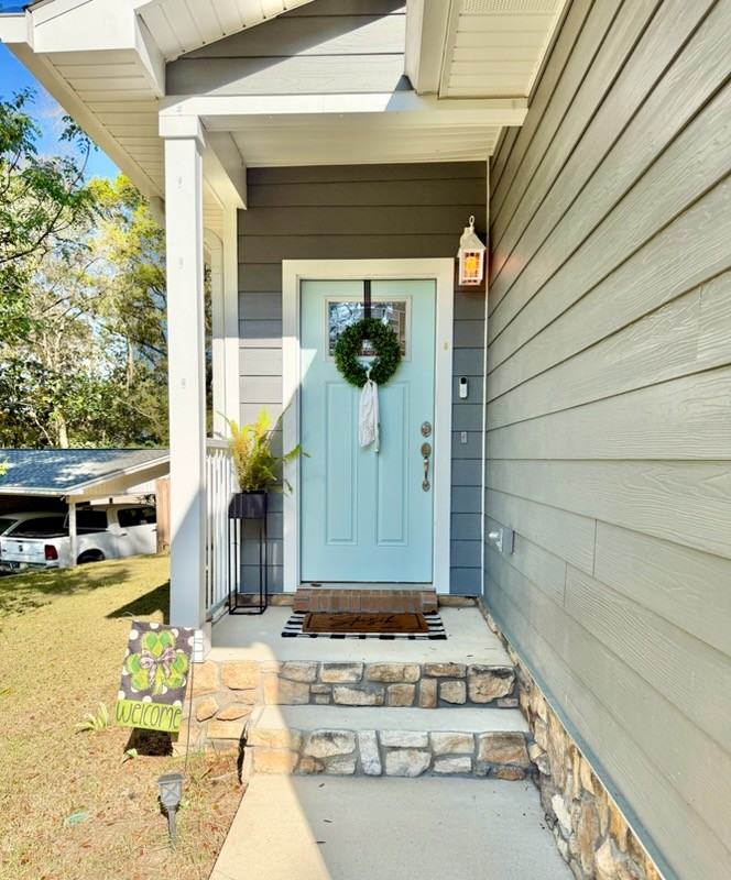 411B Redwood Ave #1 - Photo 2 of 17