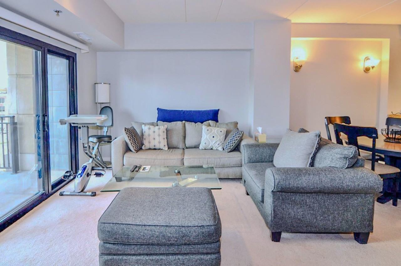 111 N Ashley St #305 - Photo 3 of 37