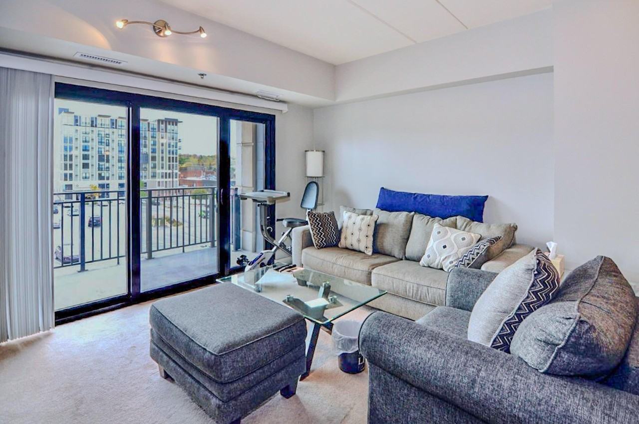 111 N Ashley St #305 - Photo 6 of 37