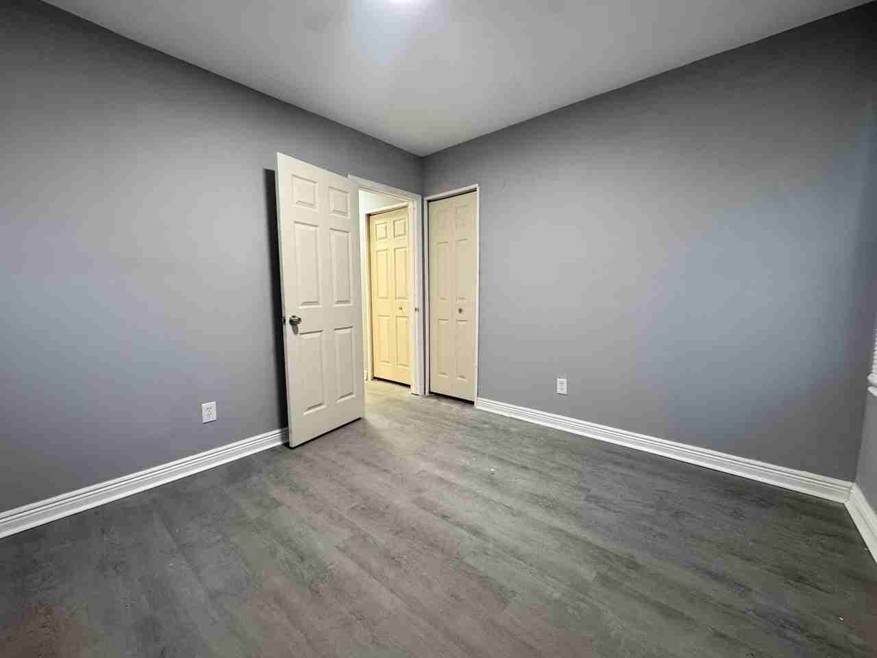 11400 Abington Ave - Photo 7 of 7