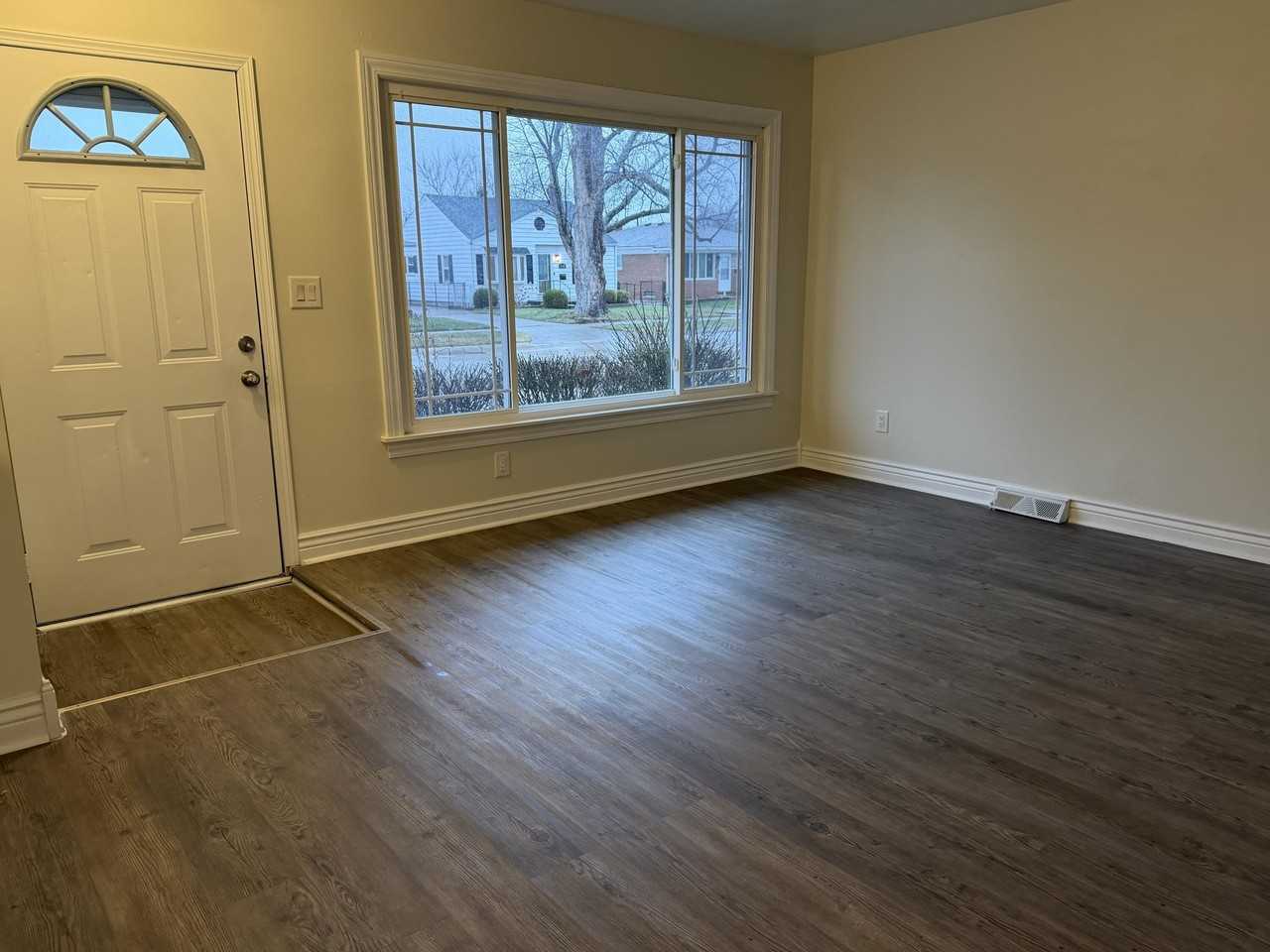 17422 Keppen Ave - Photo 6 of 13